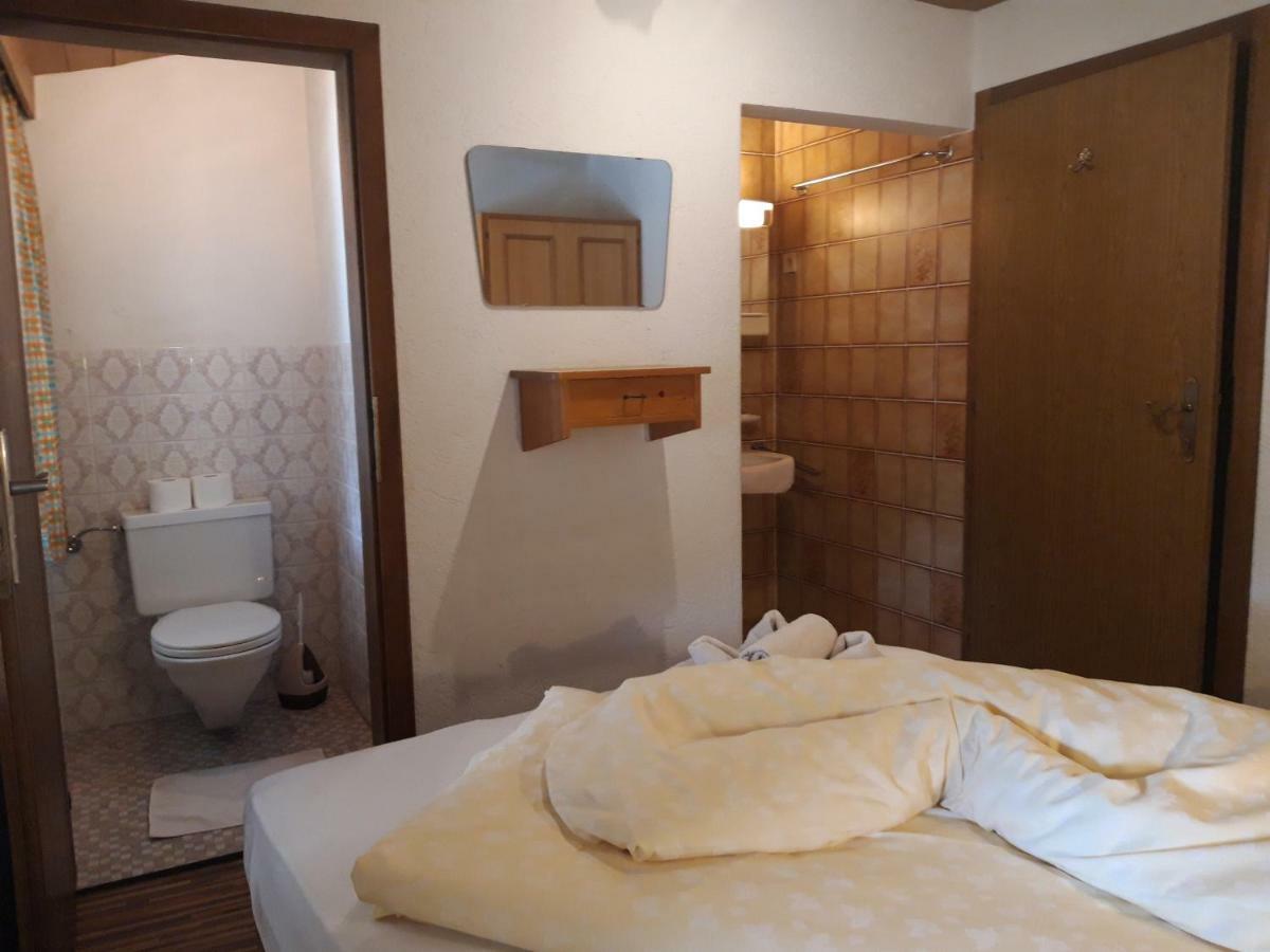 Junser Gasthausl Hotel Tux Kültér fotó